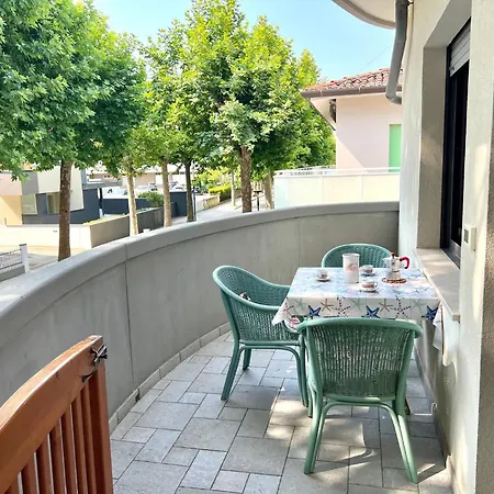 Apartment Flat With Balcony